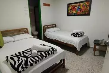 ユースホステル Casa Verde Guatapé