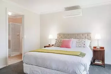 ベッドアンドブレックファースト Shambhala Guest House