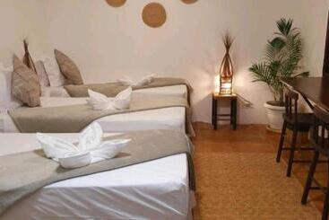 Panzió Villa Valencia