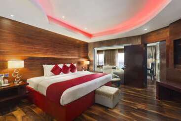 Hotel Ramada By Wyndham Alleppey