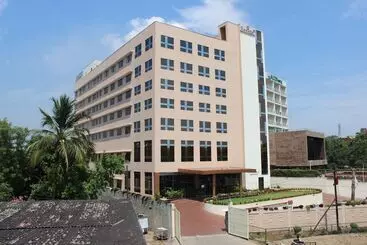 Otel Ramada By Wyndham Jamshedpur