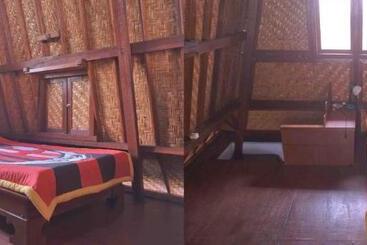 Pensió Madra Homestay