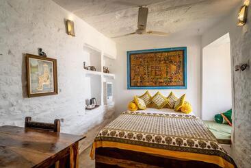 Pensão Desert Boy S Royal Stay On Fort