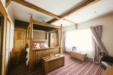 Bed and Breakfast Old Hall House, Nec
