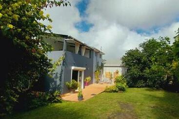 Жильё для туристов Villa Le Volubilis