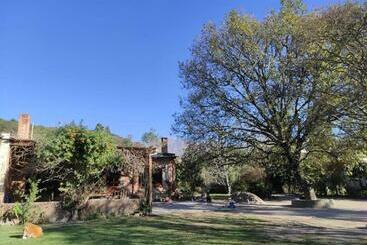 Жильё для туристов La Vidala   Yala