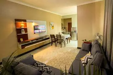 Turistihuoneistot Theatre Of Dreams Homes