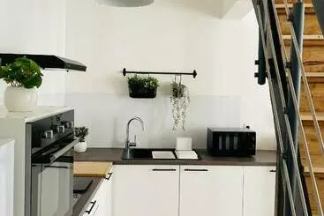 Pisos turísticos Be My Apparts, Appartement De Charme Au Beffroi, Douai, Coeur De Ville