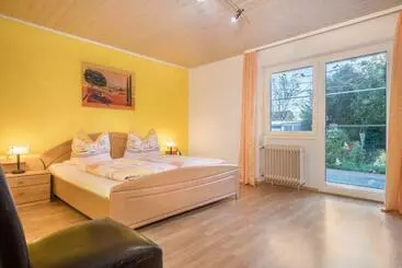 ツーリストアパートメント Ferienwohnung Sonnenschein