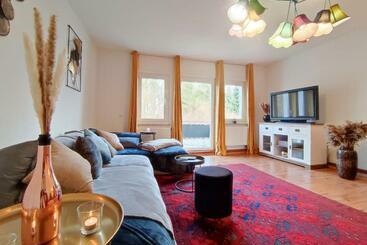 游客公寓 Haus Mediterran   Gemütliches Ferienhaus 130 M² Für Max. 7 Personen Mit Balkon Und Garten Am Bodense