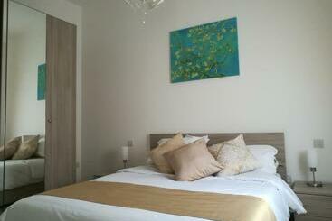 Pisos turísticos The Premier Suite   Fully Airconditioned   Ample Parking