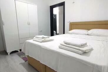 Appartamenti turistici Yns Apart