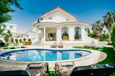 관광객 아파트 Villa Penny