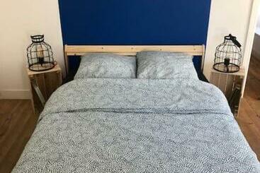 Appartements touristiques Authentique Maison De Pêcheur à Port En Bessin