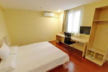Hanting Hotel Hongxing Road