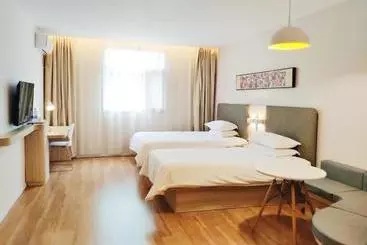 Hotel Hanting Express Hangzhou Wulin Square