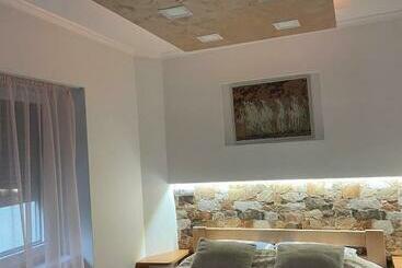 游客公寓 Heet Apartment