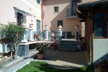 דירות לתיירים Casa Di Nancy