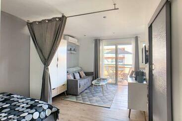 شقق خاصة سياحية Juan Les Pins Centre   Studio Neuf Avec Terrasse   3 Mins Des Plages   Jazz Apartment