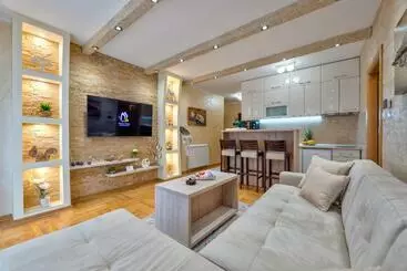 آپارتمان‌های توریست‌ها Apartment Papillon 1