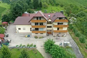 ツーリストアパートメント Ferienhof Steimel
