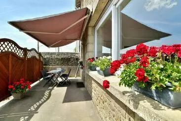 ツーリストアパートメント Maison Spacieuse à Saint Coulomb