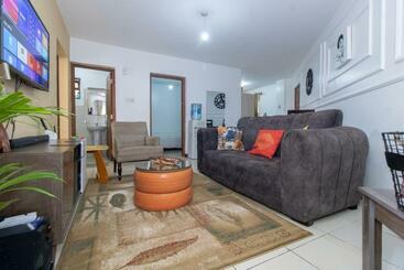 ツーリストアパートメント Marshals Elegant Homely 2bedroom