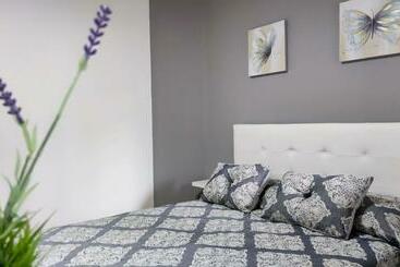 דירות לתיירים Os Reloxos Ii