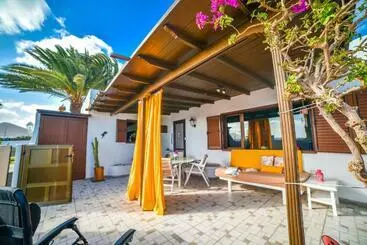 آپارتمان‌های توریست‌ها Casa Tamai, Ideal Para Familias En El Centro De La Isla