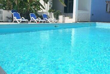 Apartamenty turystyczne Dommos   Limone