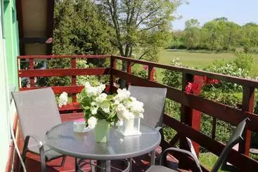 آپارتمانهای توریستها Green Harmony