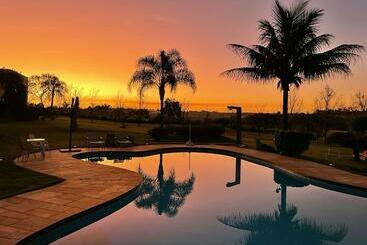 Turist apartmanları Casa Charme No Campo, 120km De São Paulo, Tatuí Sp