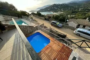 ツーリストアパートメント Villa Gaia   Dall Alba Al Tramonto