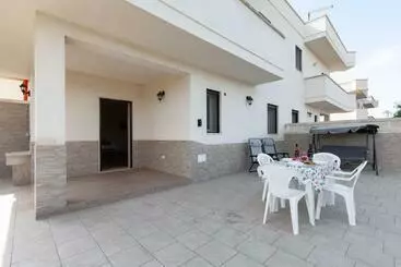 Tourist flats Abitazione Al Mare Vicina Spiaggia Di Sabbia M272
