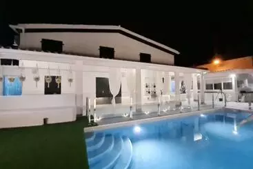 ツーリストアパートメント Casa Rural Aldea