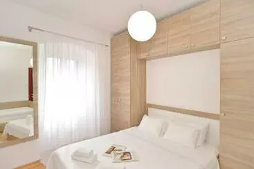آپارتمانهای توریستها Sofija Apartment
