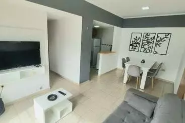 Turistihuoneistot Zafiro 2 Dormitorios Céntrico