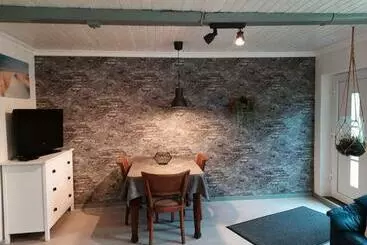 ツーリストアパートメント Holiday Nr,3