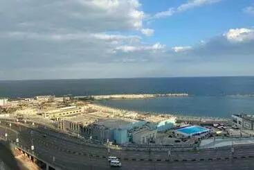 آپارتمان‌های توریست‌ها للعائلات فقط The Fardous Apartment Sea View