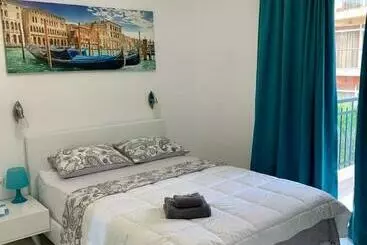 آپارتمان‌های توریست‌ها Obzor Sea Star