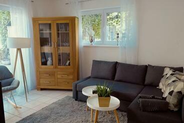 ツーリストアパートメント Bantle Ferienwohnung, Neu & Modern Bei Ravensburg