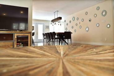 관광객 아파트 Chalet Du Ruisseau Citq 300439 Hot Tub Wifi