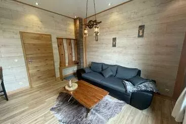 Turistihuoneistot Ferienwohnung By Hell & Dunkel