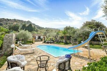 관광객 아파트 Villa Giusy