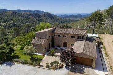 Apartamentos turísticos Finca Son Pol