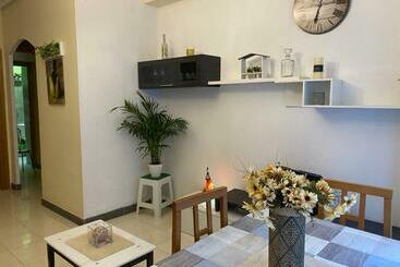 관광객 아파트 Guest House Del Sol