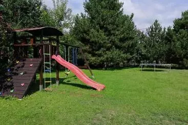 ツーリストアパートメント Szőlősgyörök Kun Apartment With 3 Bedrooms On 92 In