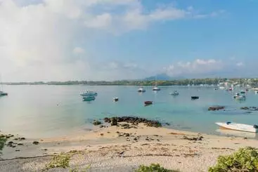 آپارتمان‌های توریست‌ها Villa île Aux Cerfs