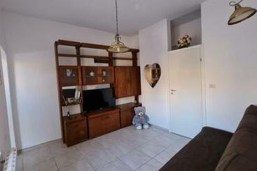 Turistlägenheter Apartament Centru Plaja Modern