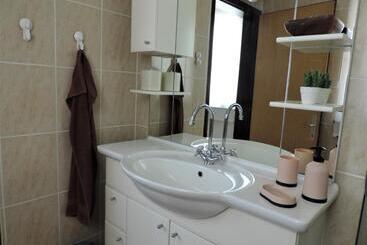 Turistlejligheder Zidanica Lan